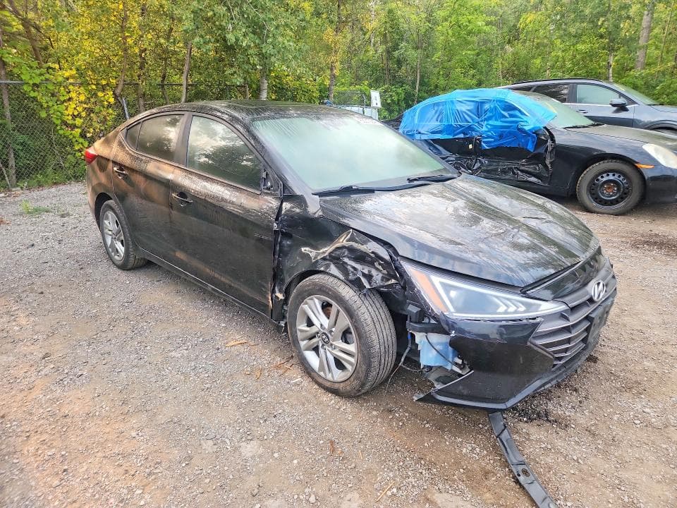 2019 HYUNDAI ELANTRA SEL 4