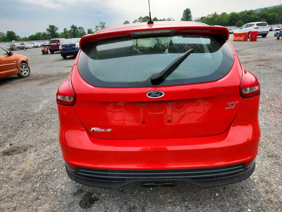2017 FORD FOCUS ST 6