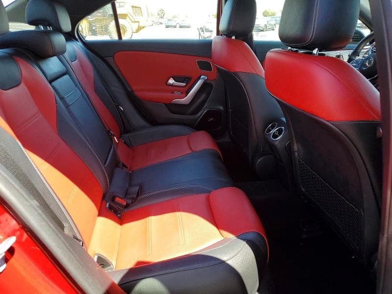 2020 MERCEDES-BENZ A 220 10