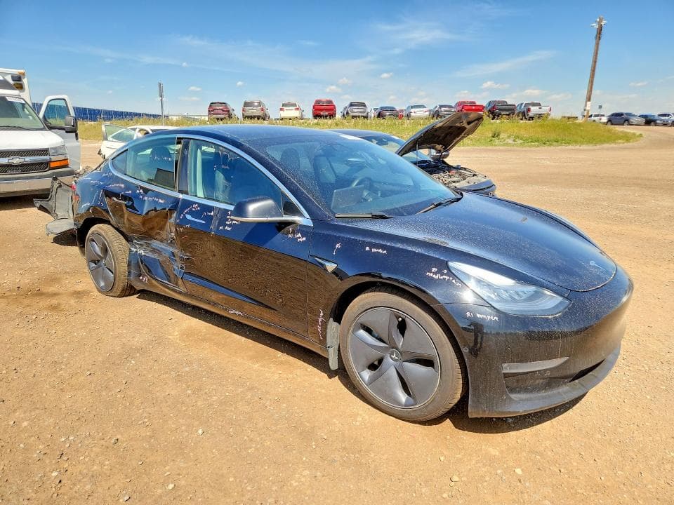 2020 TESLA MODEL 3 4