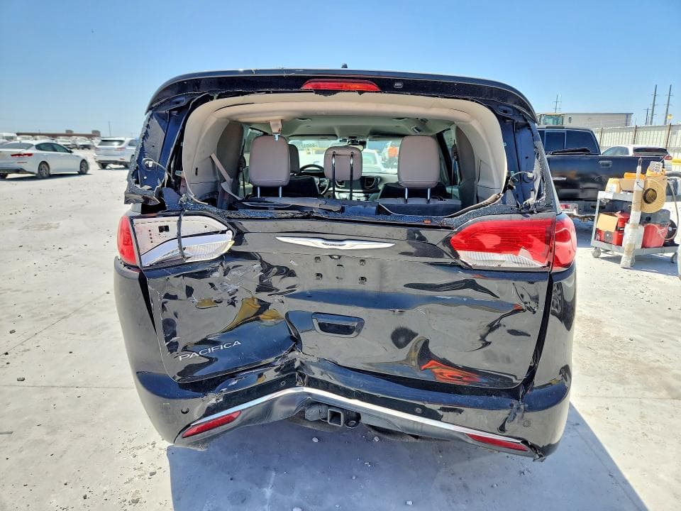 2017 CHRYSLER PACIFICA TOURING L PLUS 6