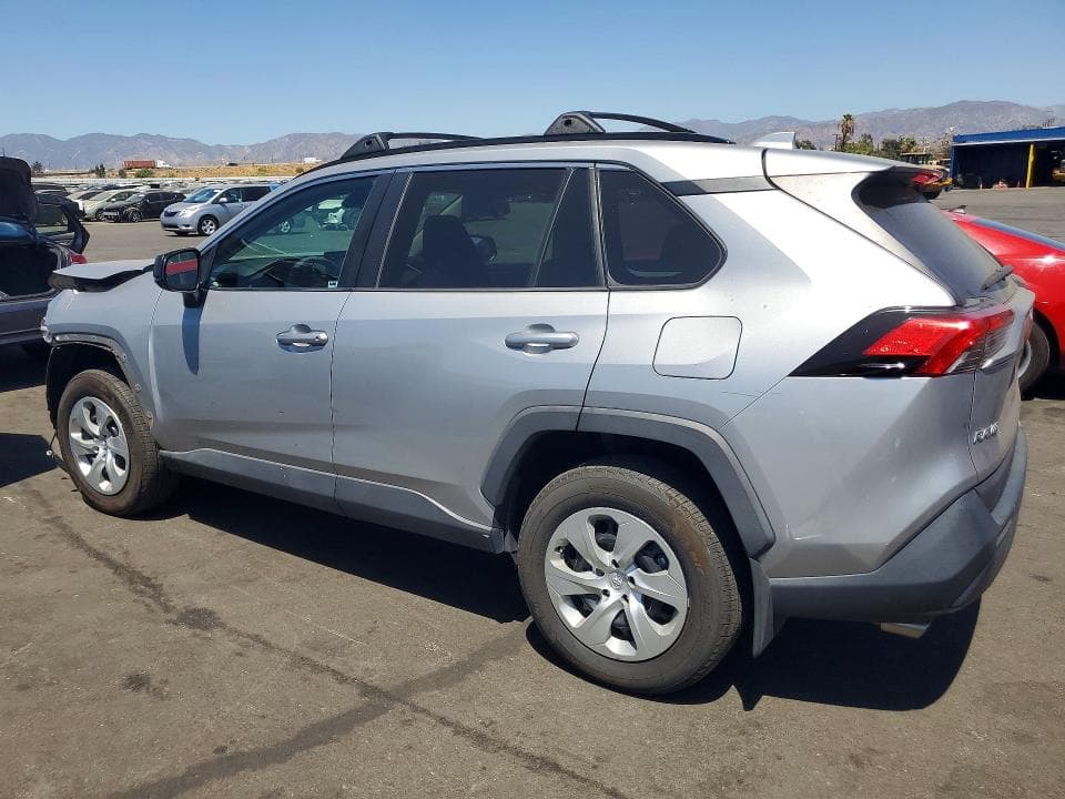 2021 TOYOTA RAV4 LE 2