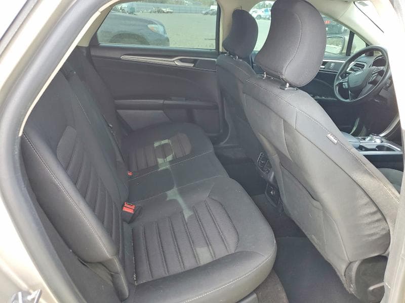 2019 FORD FUSION SE 10