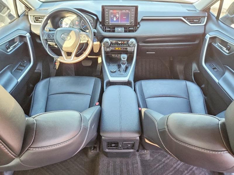 2021 TOYOTA RAV4 HYBRID XLE PREMIUM 8