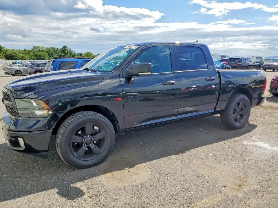 2018 RAM 1500 SLT - 1