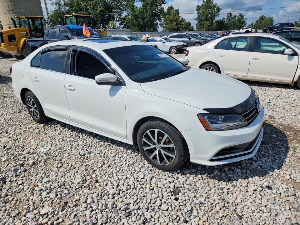 2018 VOLKSWAGEN JETTA SE 4