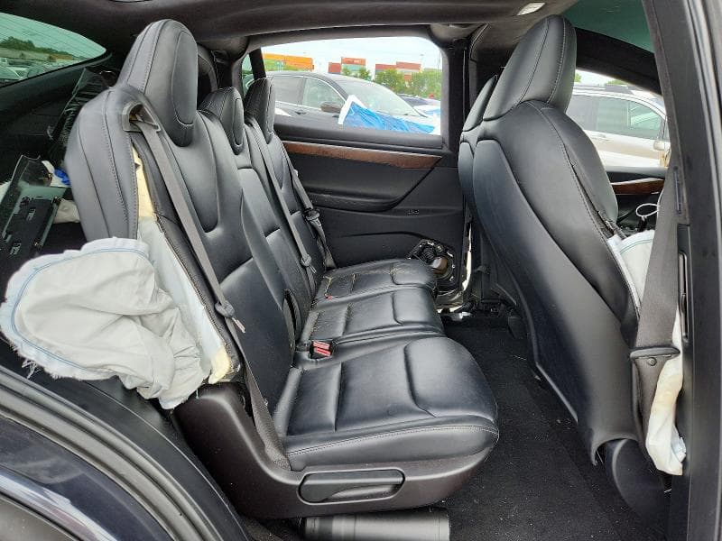 2020 TESLA MODEL X 10