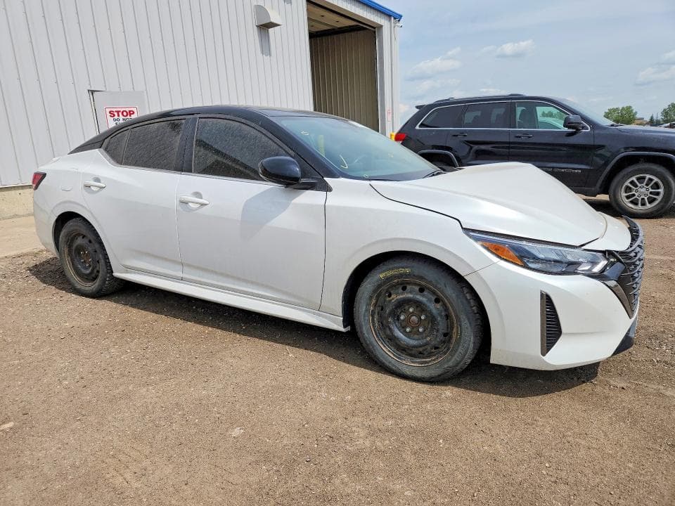 2024 NISSAN SENTRA SR 4