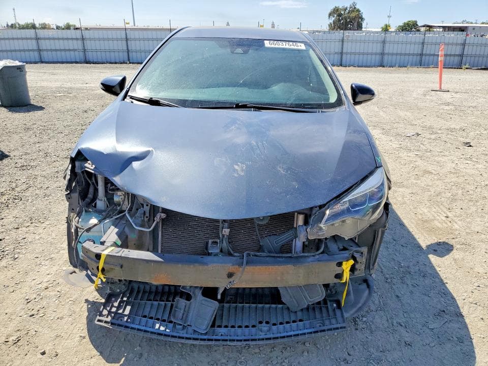 2017 TOYOTA COROLLA SE 5