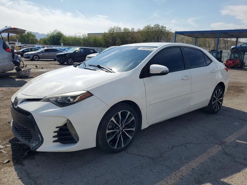 2017 TOYOTA COROLLA SE - 1