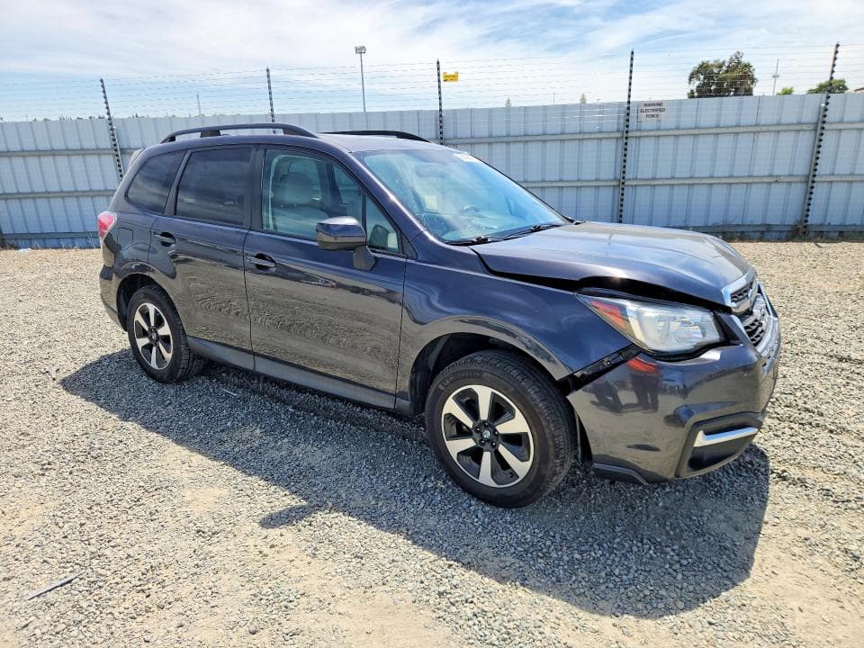2017 SUBARU FORESTER 2.5I PREMIUM 4