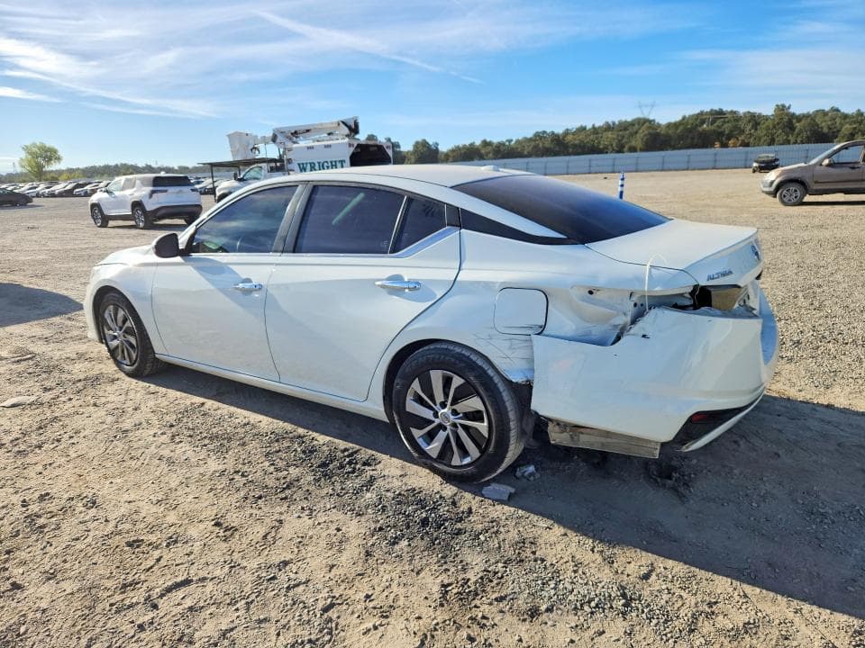 2019 NISSAN ALTIMA S 2