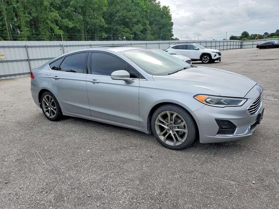 2020 FORD FUSION SEL 4
