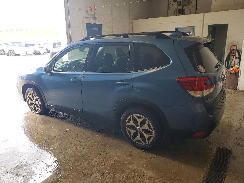 2019 SUBARU FORESTER PREMIUM 2