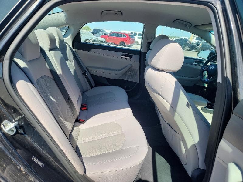 2018 HYUNDAI SONATA SE 10
