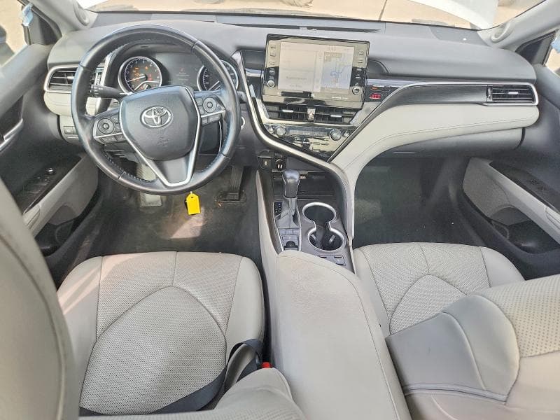 2023 TOYOTA CAMRY XLE 8