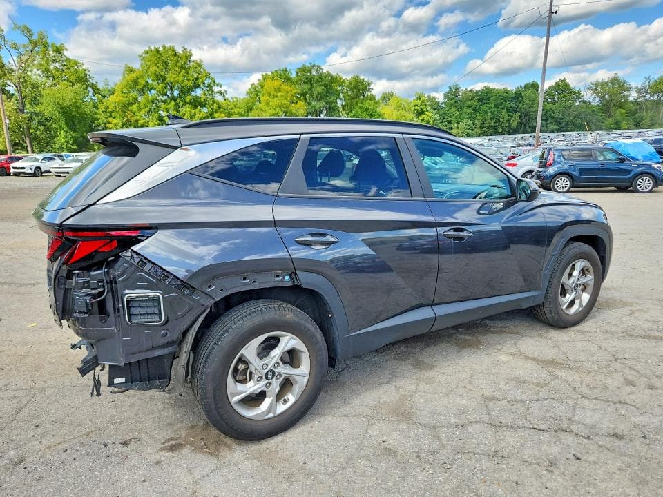 2024 HYUNDAI TUCSON SEL 3