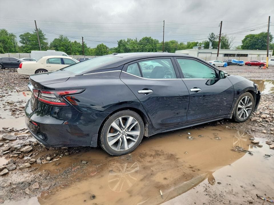 2019 NISSAN MAXIMA S 3