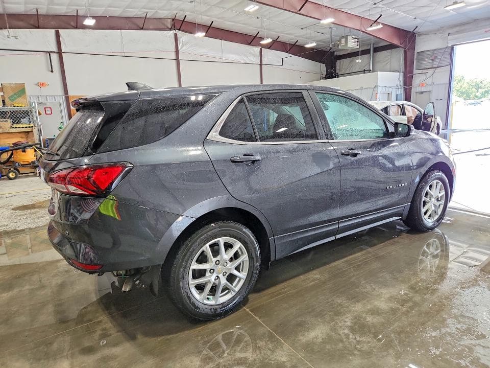 2022 CHEVROLET EQUINOX LT 3