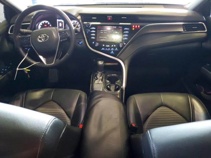 2018 TOYOTA CAMRY SE 8