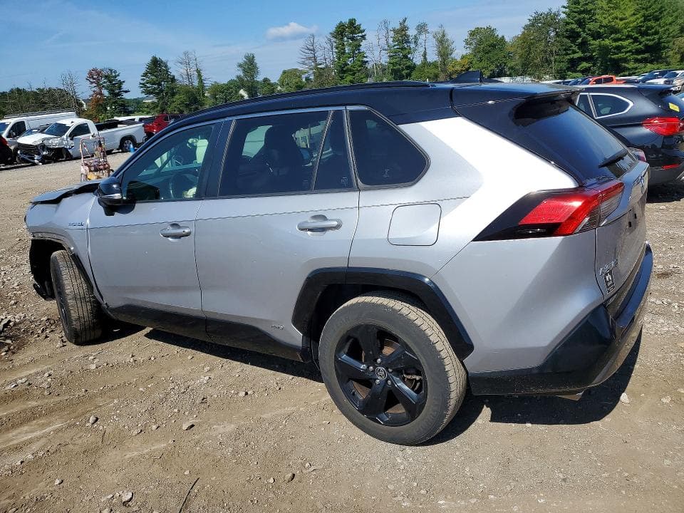 2020 TOYOTA RAV4 XSE 2