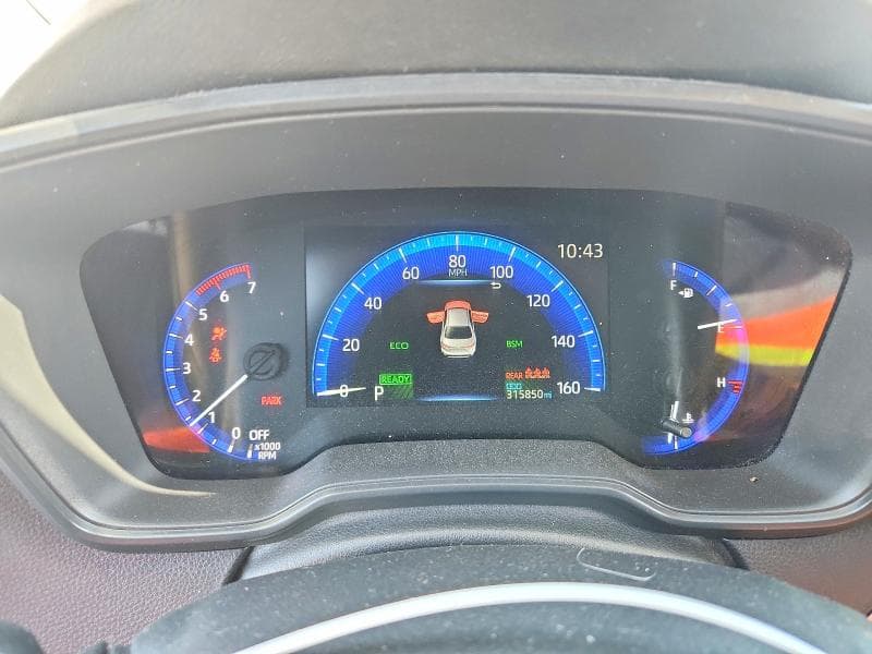 2021 TOYOTA COROLLA LE 9