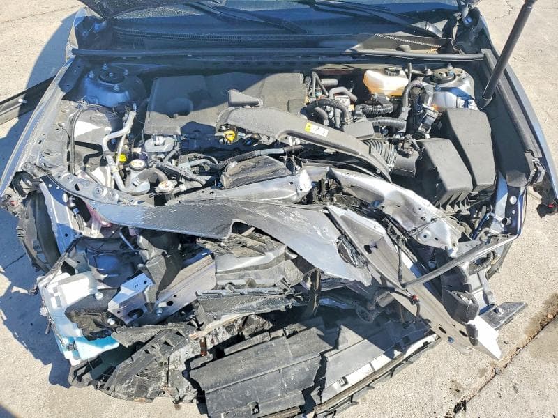 2025 TOYOTA CAMRY SE 11