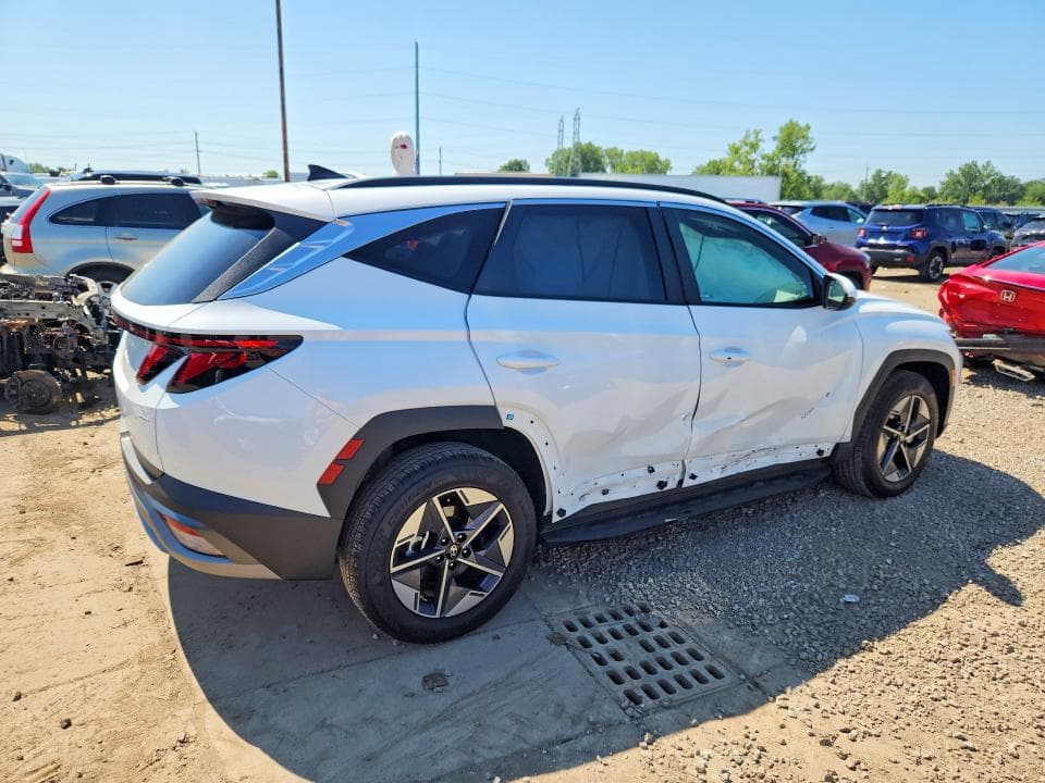 2026 HYUNDAI TUCSON SEL 3