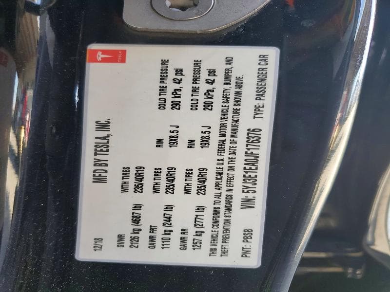 2018 TESLA MODEL 3 12