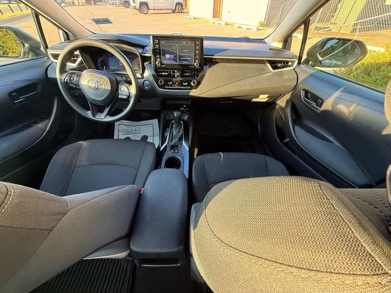 2022 TOYOTA COROLLA LE 9