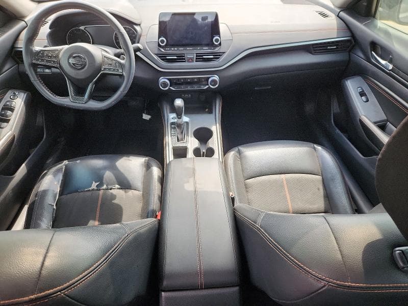 2022 NISSAN ALTIMA SR 8