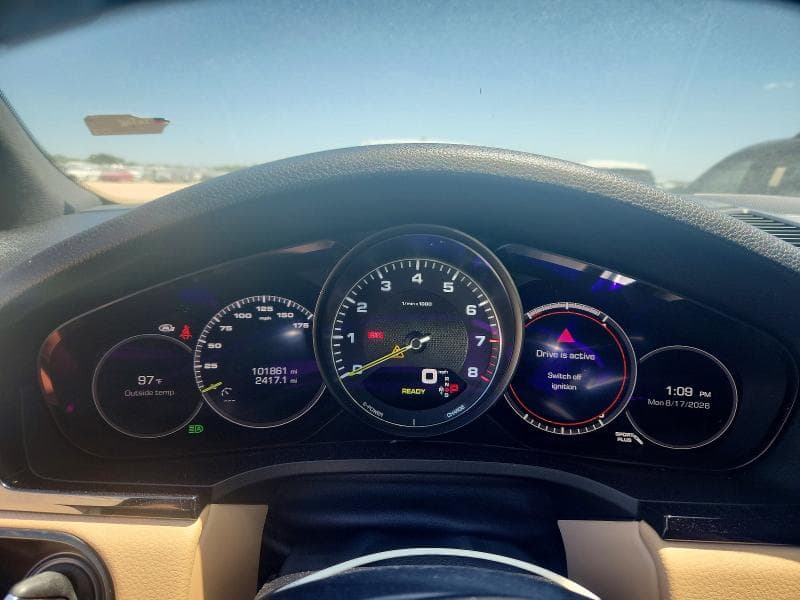 2019 PORSCHE CAYENNE SE HYBRID 9