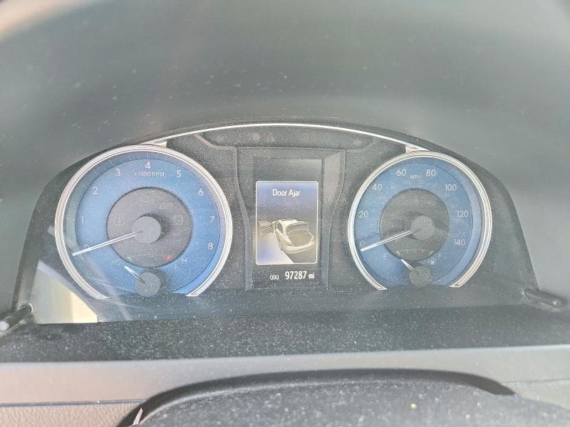 2017 TOYOTA CAMRY LE 9
