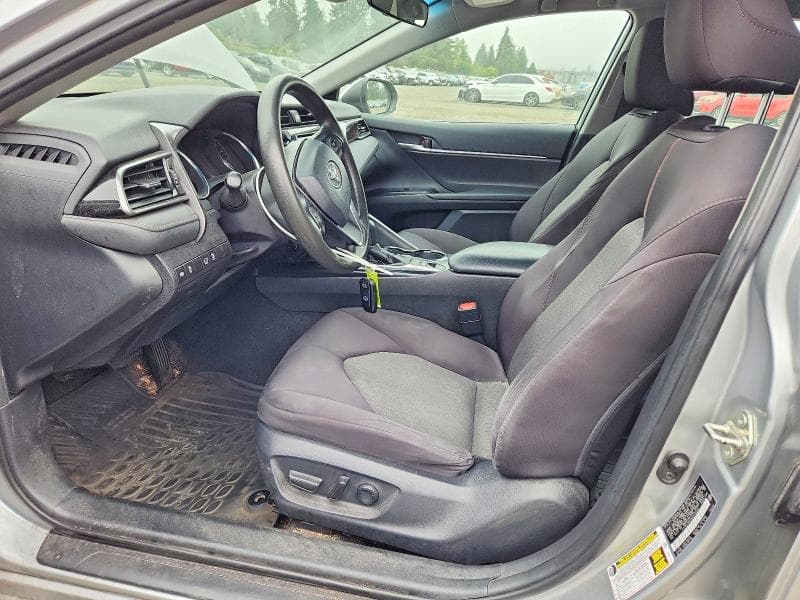 2019 TOYOTA CAMRY LE 7