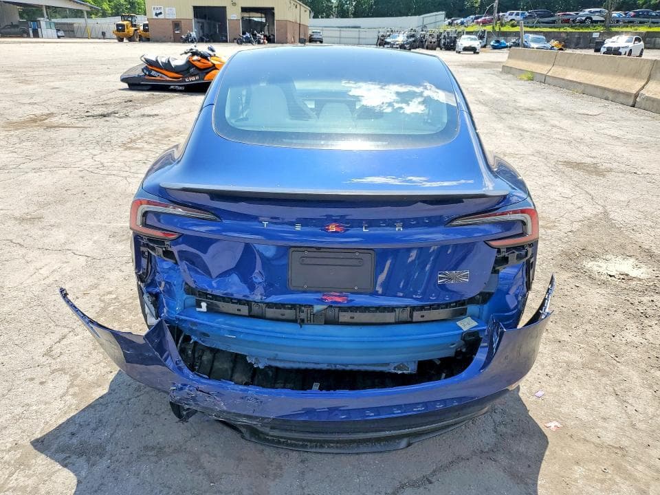 2024 TESLA MODEL 3 6