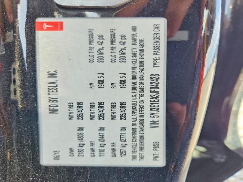 2018 TESLA MODEL 3 12