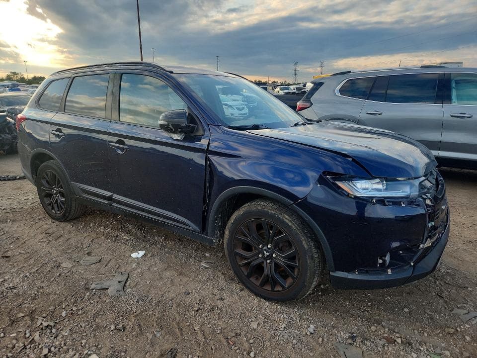 2019 MITSUBISHI OUTLANDER SE 4