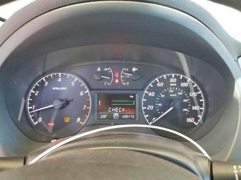 2017 NISSAN SENTRA S 9