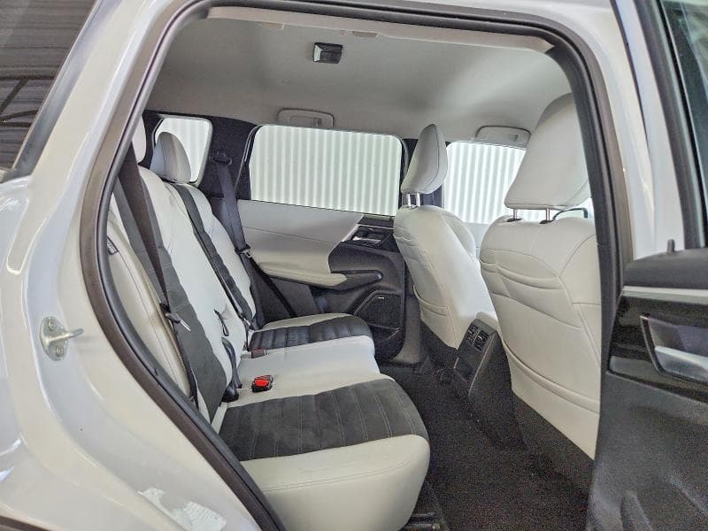 2025 MITSUBISHI OUTLANDER SE 11