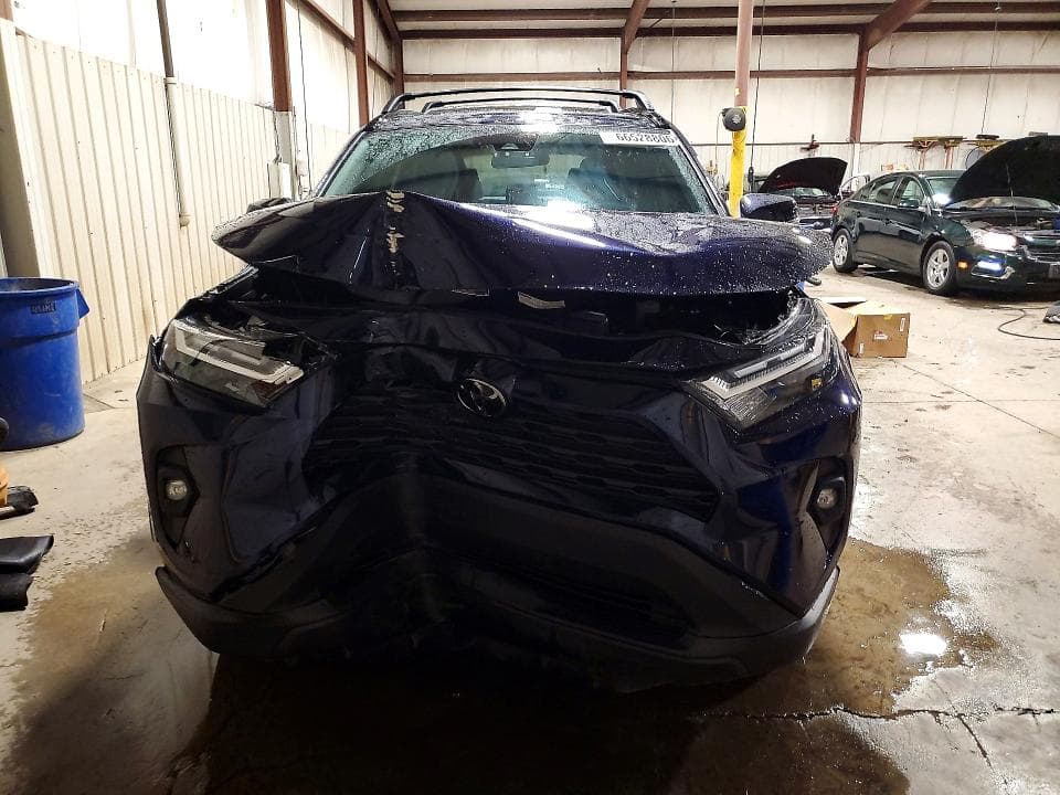 2024 TOYOTA RAV4 XLE PREMIUM 5