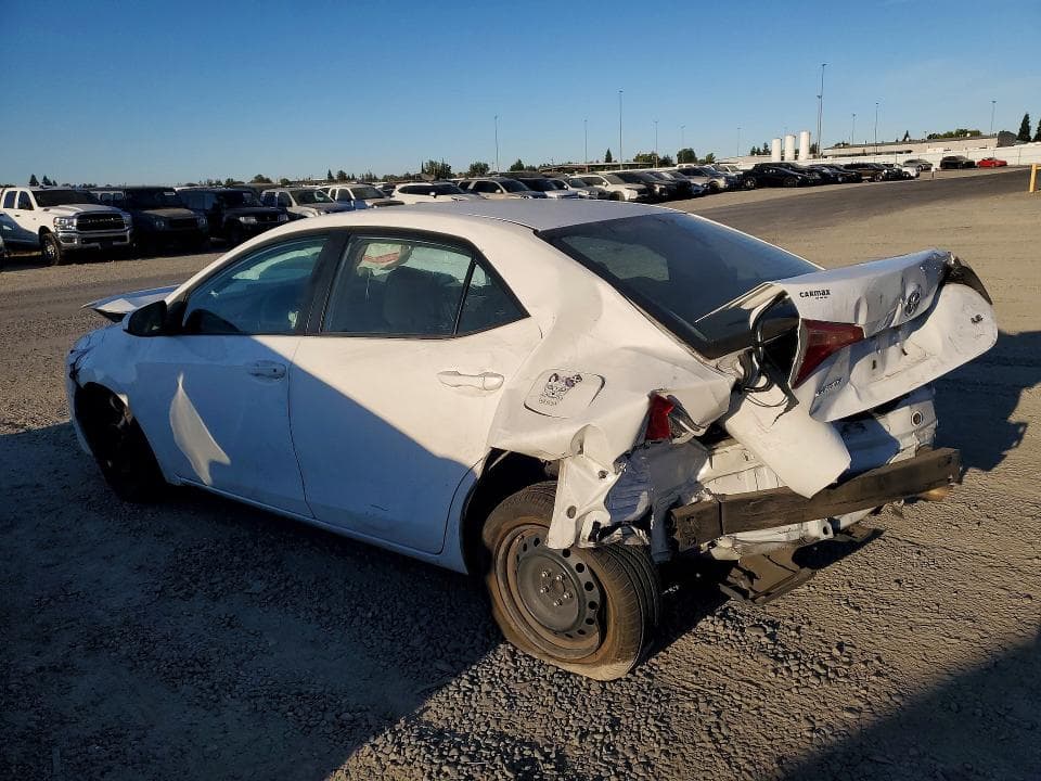 2018 TOYOTA COROLLA LE 2