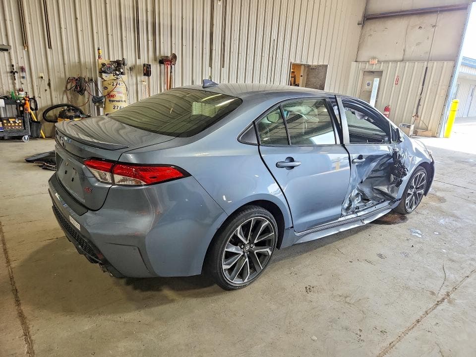 2022 TOYOTA COROLLA SE 3