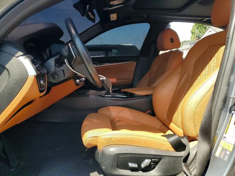 2022 BMW 530E 7