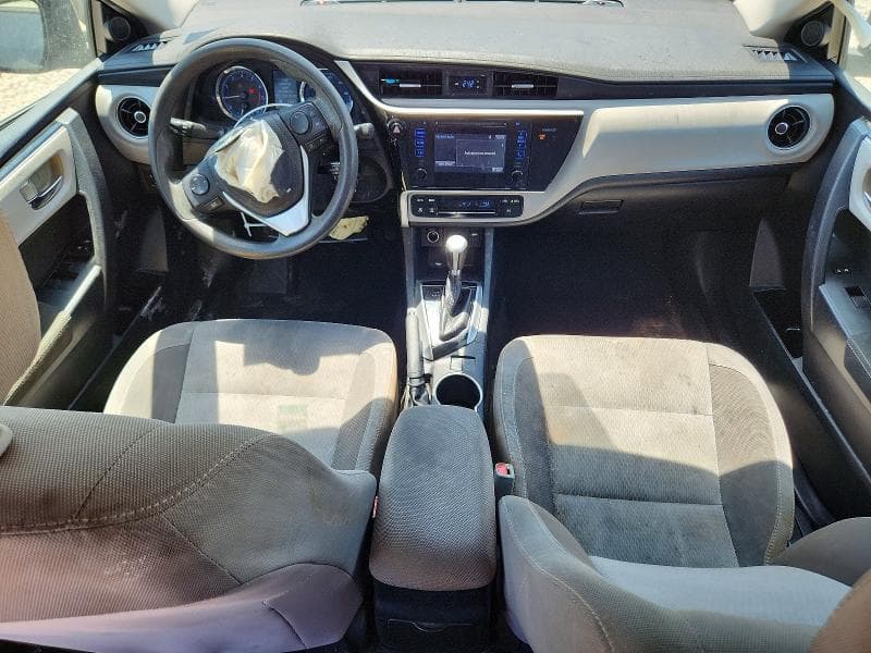 2017 TOYOTA COROLLA LE 8