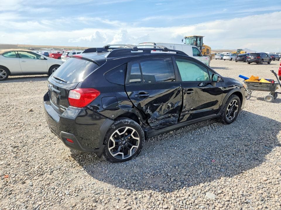 2017 SUBARU CROSSTREK LIMITED 3