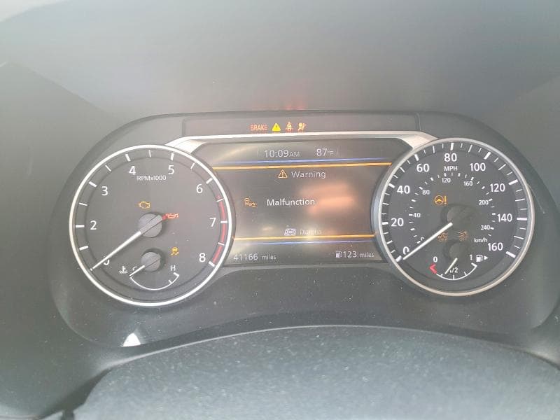2024 NISSAN SENTRA SR 9