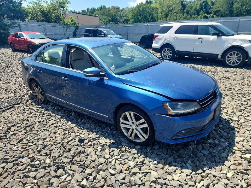 2017 VOLKSWAGEN JETTA SEL 4