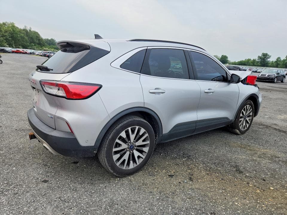 2020 FORD ESCAPE TITANIUM 3