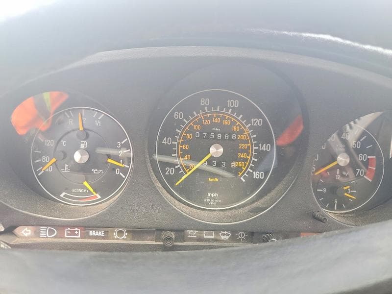 1986 MERCEDES-BENZ 560 SL 9