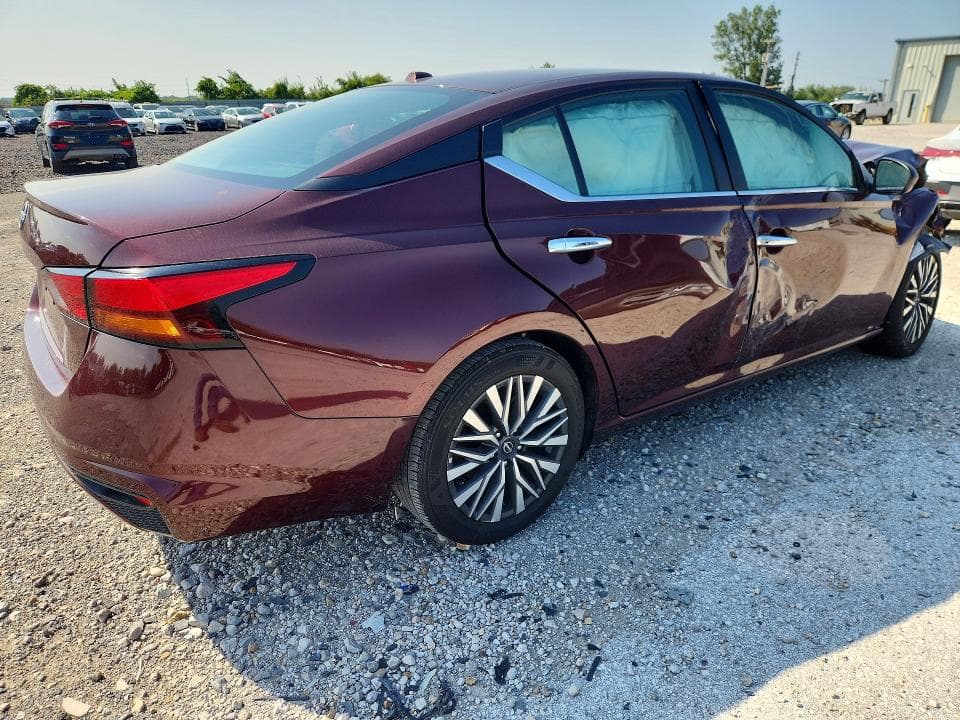 2025 NISSAN ALTIMA SV 3